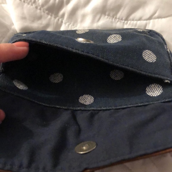 Aeropostale wristlet - Picture 4 of 4